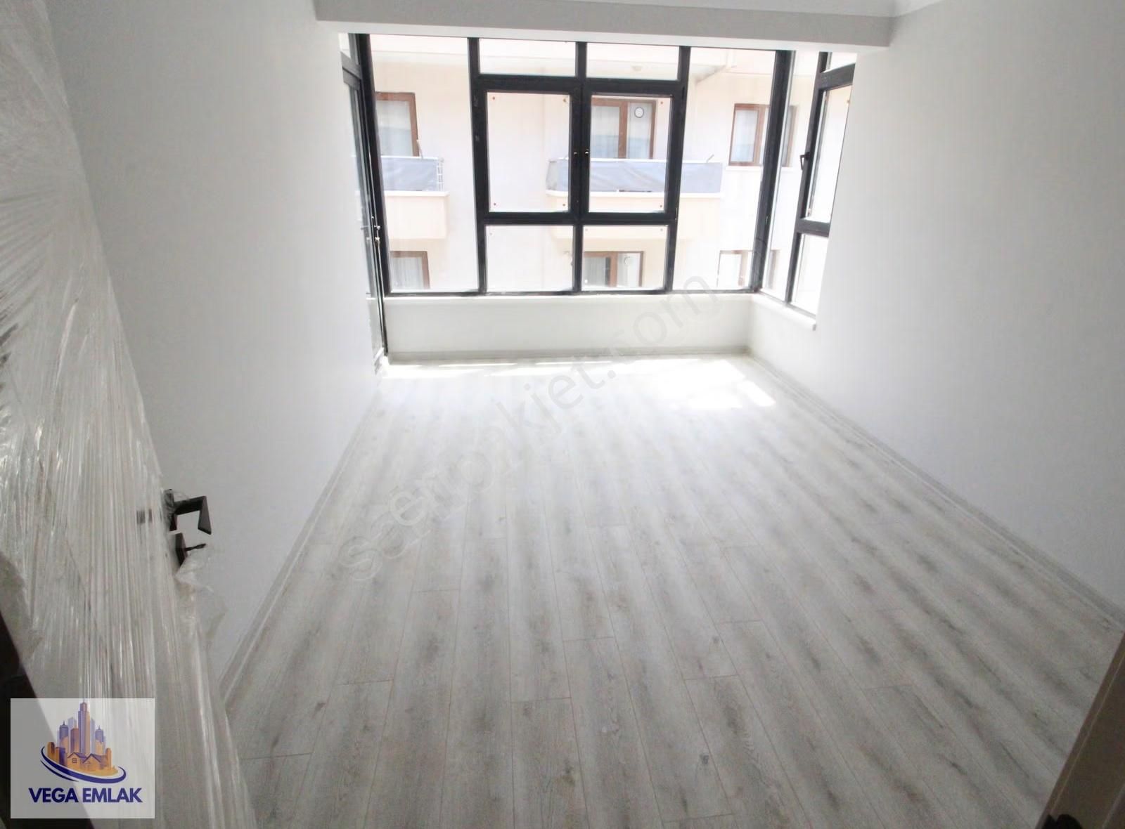 Vega Emlak'tan Merkezi Konumda Lüks 3+1 Son Uygun Daire - Görsel 14