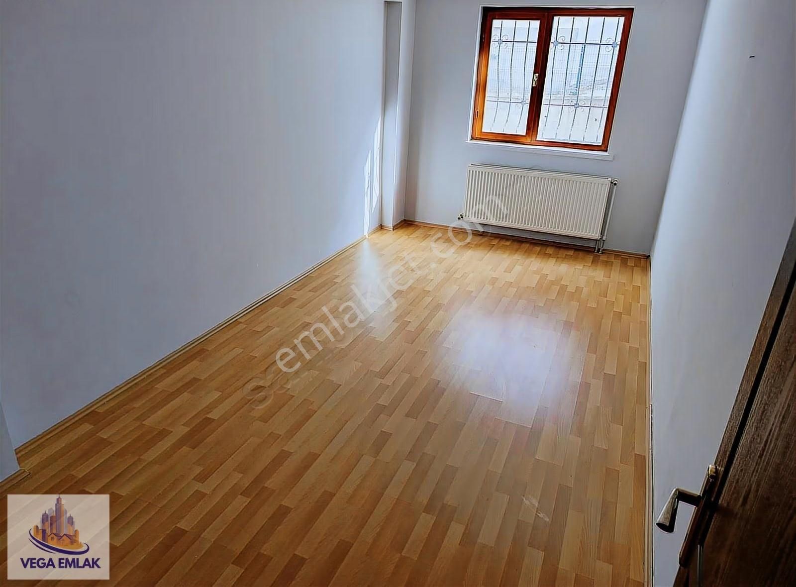 Vega Emlak'tan Yıldız Göbeğe Yakın Ferah Uygun Fiyatlı Düz Giriş - Görsel 21