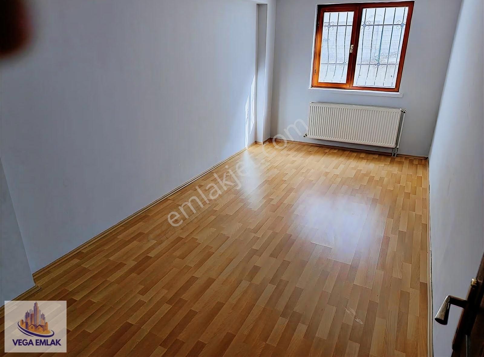 Vega Emlak'tan Yıldız Göbeğe Yakın Ferah Uygun Fiyatlı Düz Giriş - Görsel 9