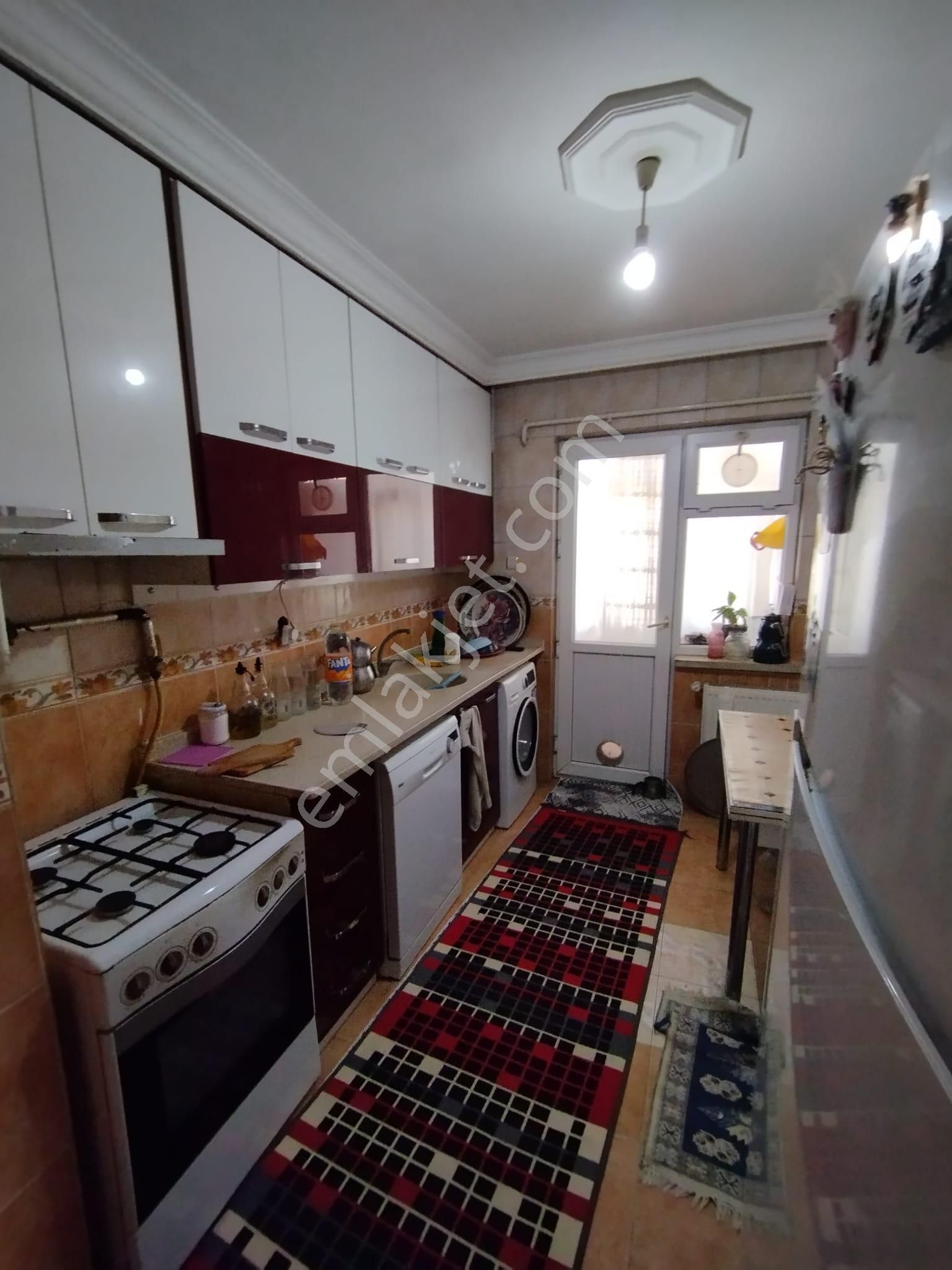 Afyon Eşref Paşada Satılık 3+1 Daire - Görsel 5