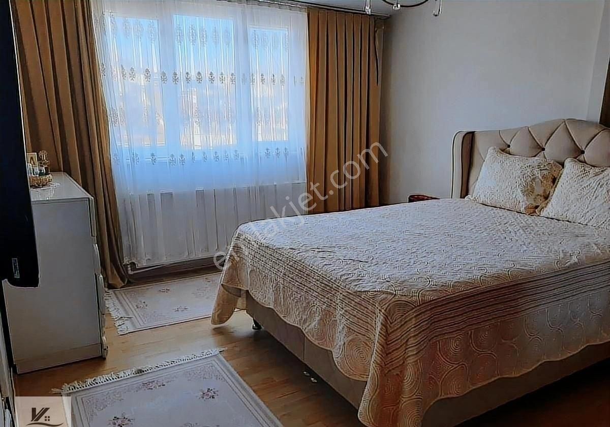 Üsküdar Cumhuriyet Mahallesinde 2+1 100 M2 6,kat Daire - Görsel 13