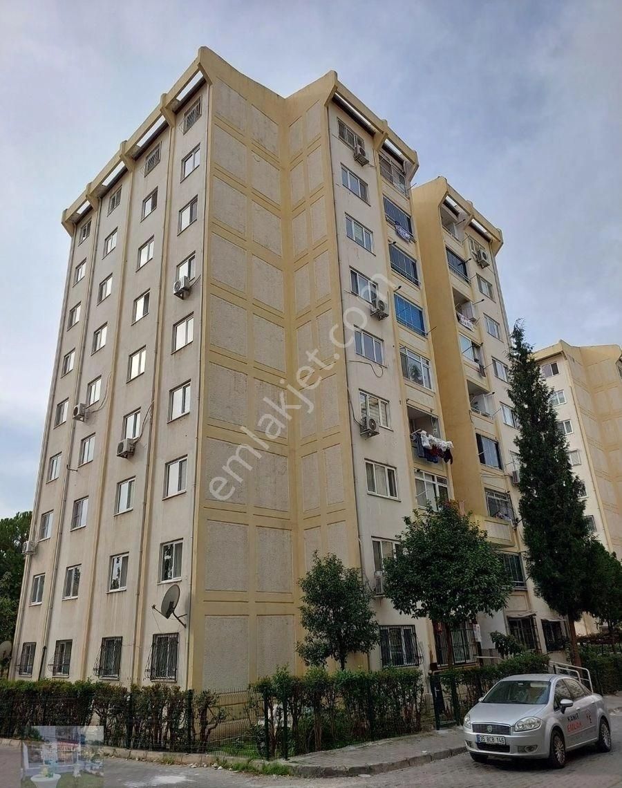 Karşıyaka Zübeyde Hanım Mah Toki De Kiralık 2+1 Ara Kat Daire