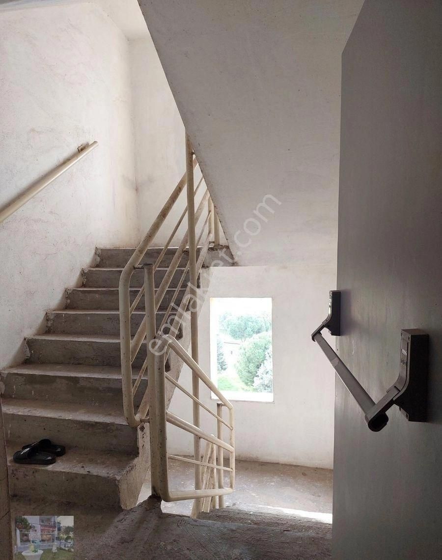 Karşıyaka Zübeyde Hanım Mah Toki De Kiralık 2+1 Ara Kat Daire - Görsel 11