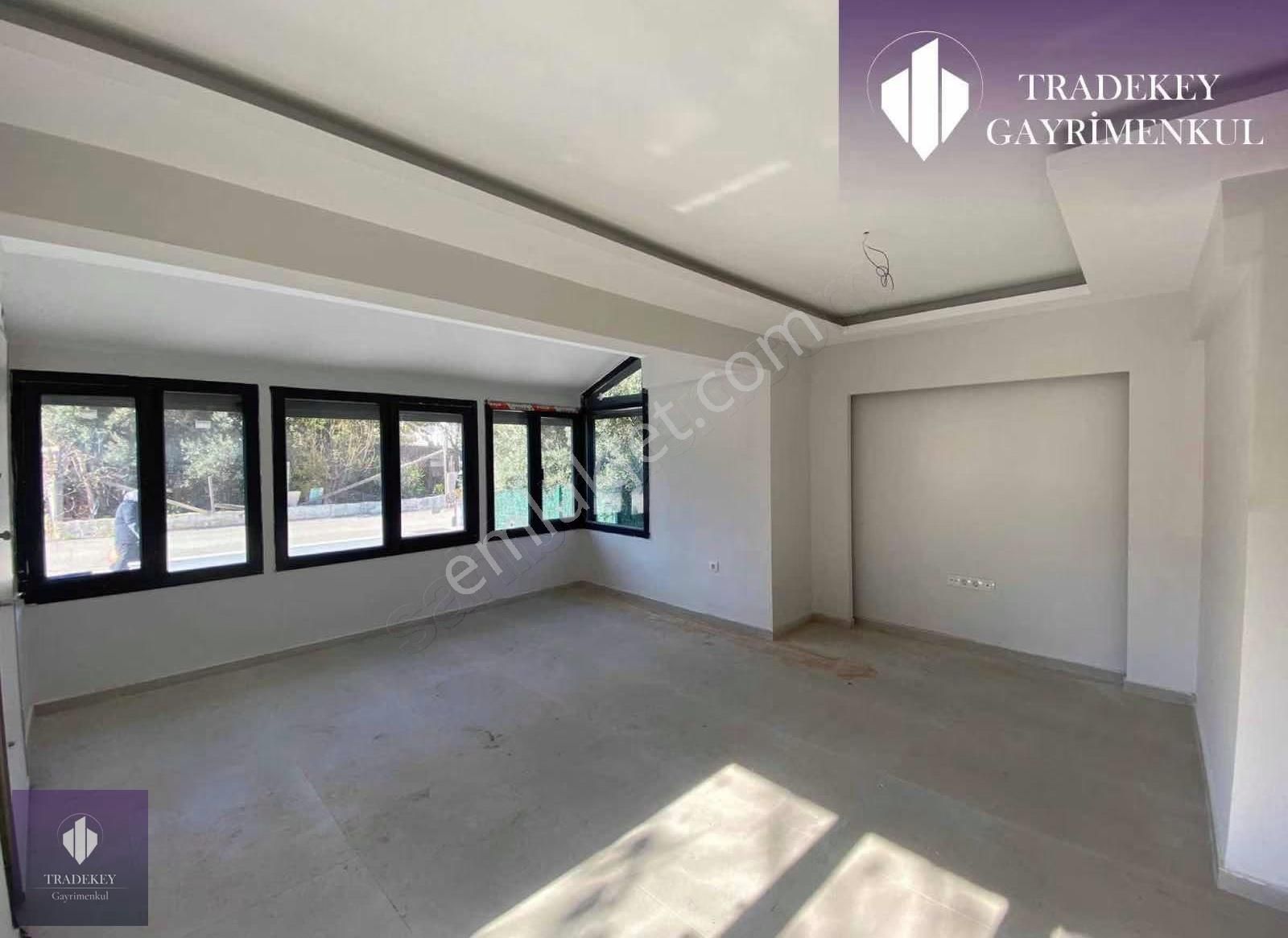 Urla Çamlıçay'da Deniz Manzaralı, Doğalgazlı, Tripleks 3+1 Villa - Görsel 15