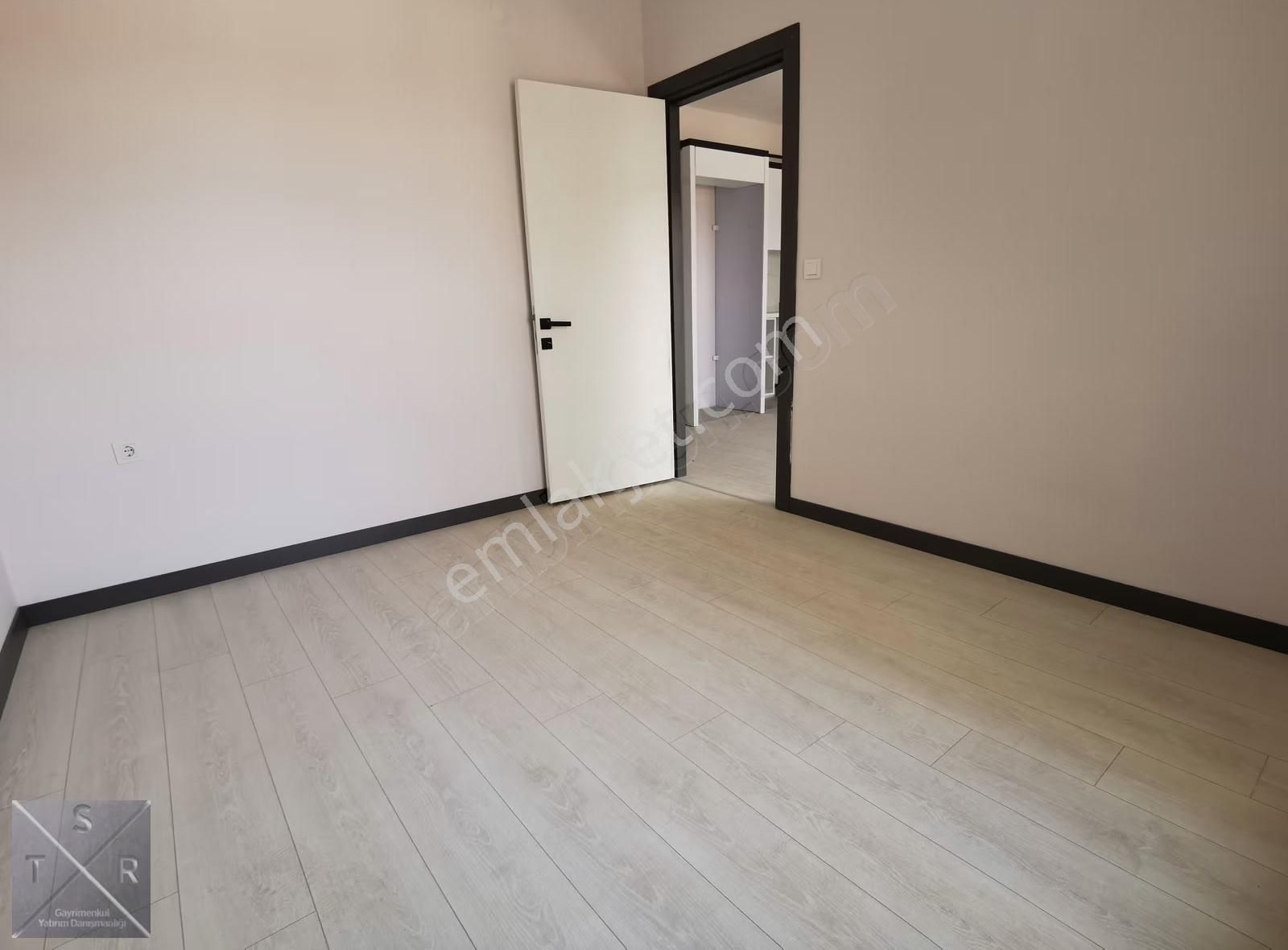 Katip Çelebi Üniversite Yakını Site İçi Kiralık 1+1 Daire - Görsel 14