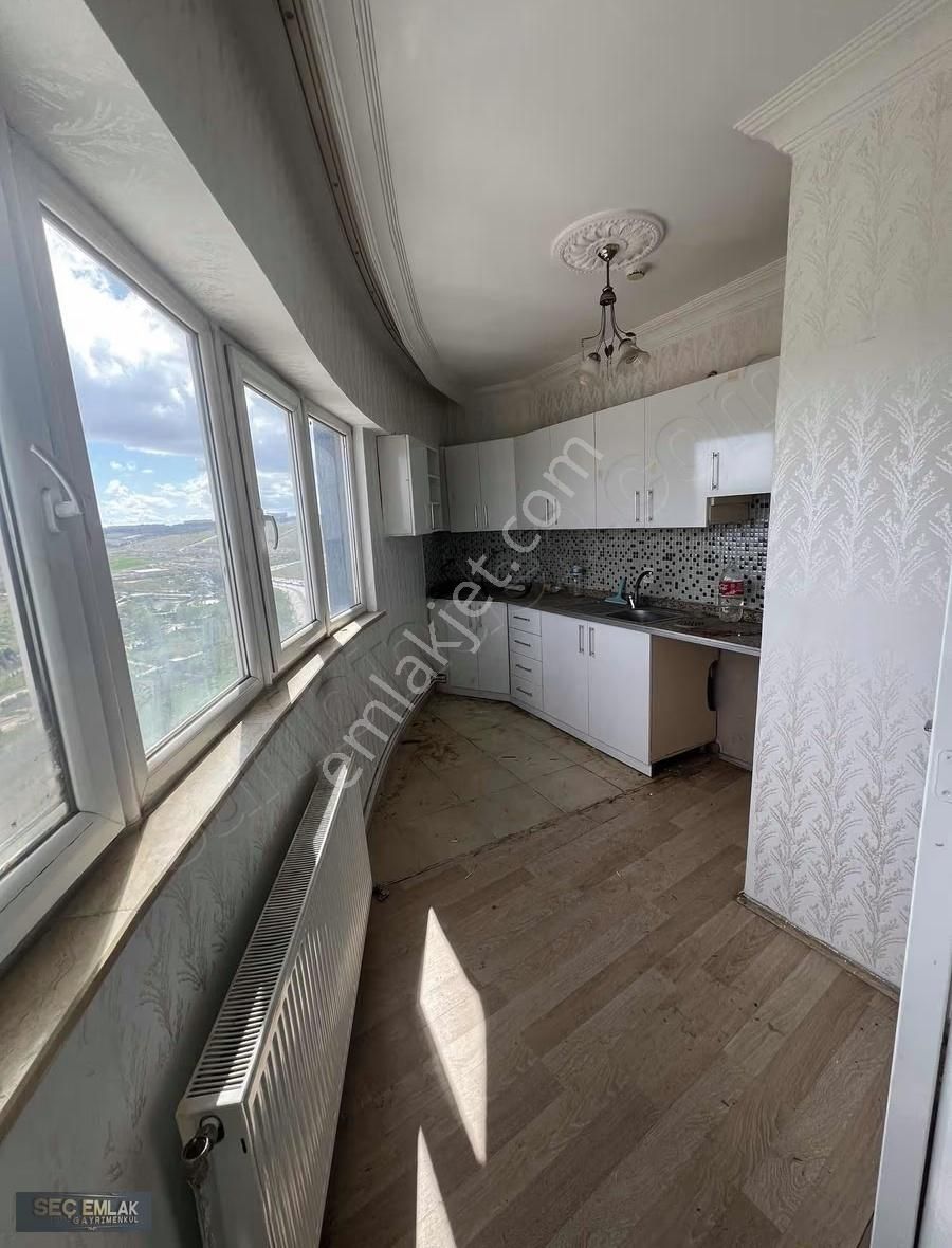 Seç Emlak'tan Yeşilvadi Konutlarında Satılık 1+1 Daire - Görsel 3