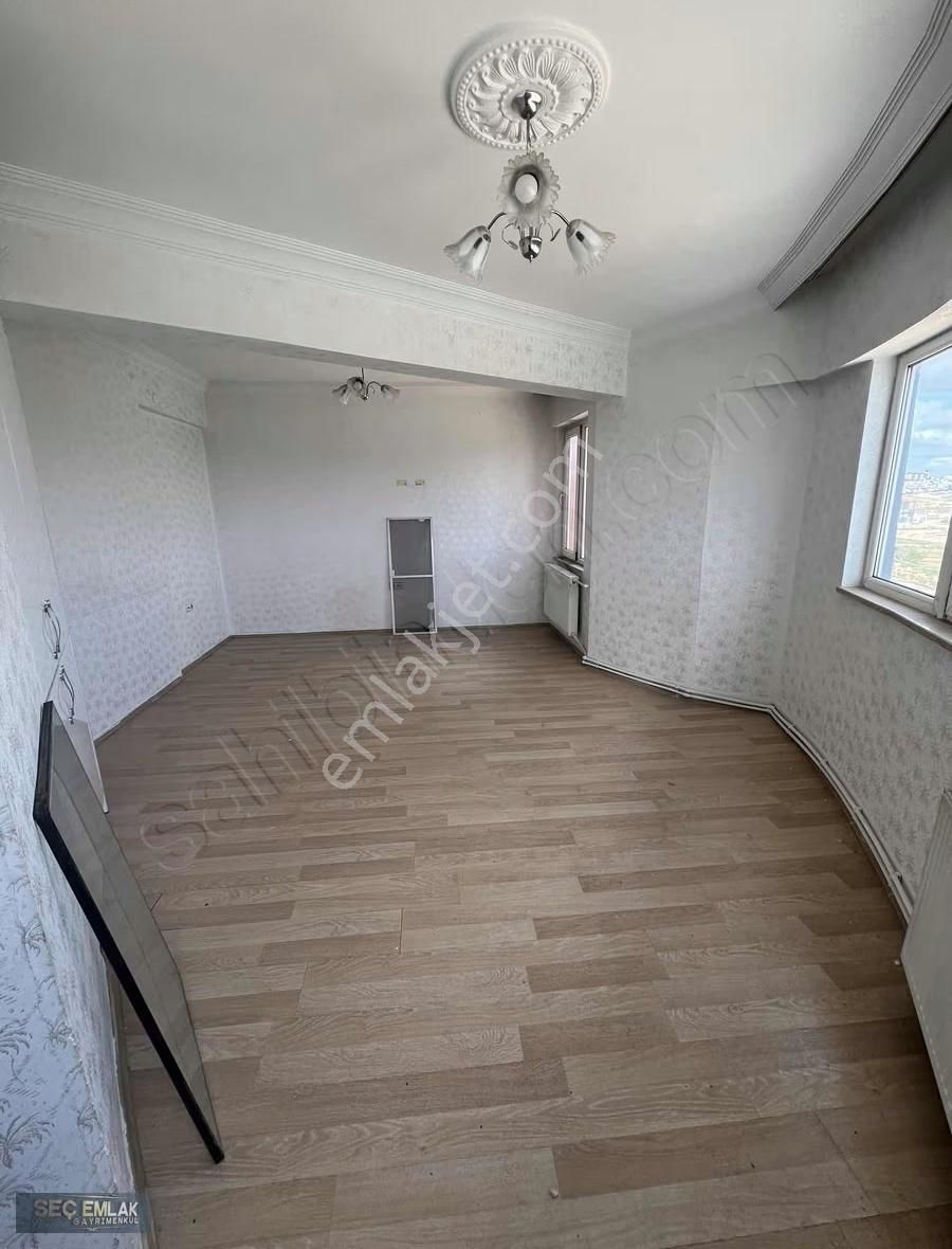 Seç Emlak'tan Yeşilvadi Konutlarında Satılık 1+1 Daire - Görsel 4