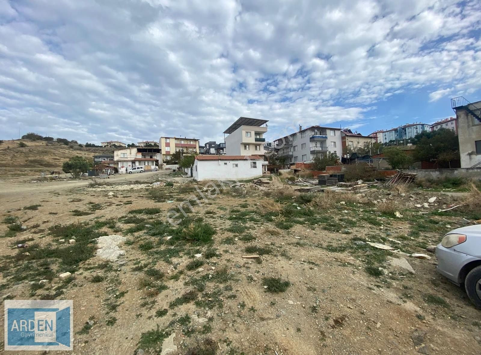 Arden Gyo'dan S.hisar Ç. İbrahim Bey Mah.'de İkiz Villalık Arsa - Görsel 5