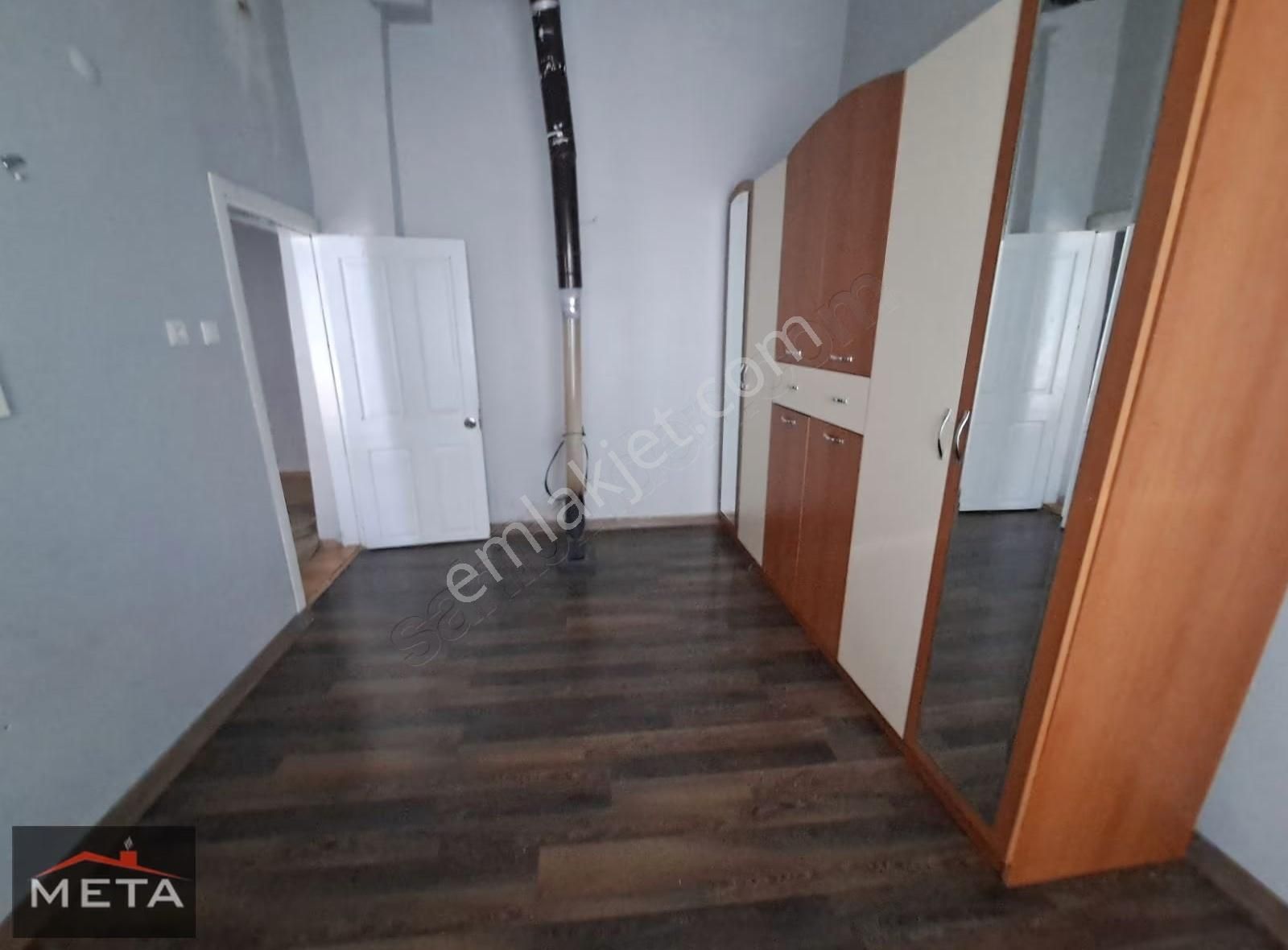 Yusuf'tan Fatih Mh.merkezi Konumda Kiralık Kısmi Eşyalı Sobalı D - Görsel 9