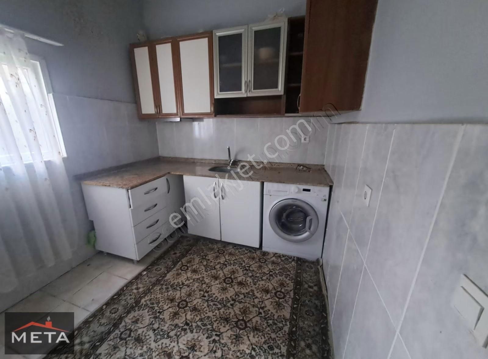 Yusuf'tan Fatih Mh.merkezi Konumda Kiralık Kısmi Eşyalı Sobalı D - Görsel 4