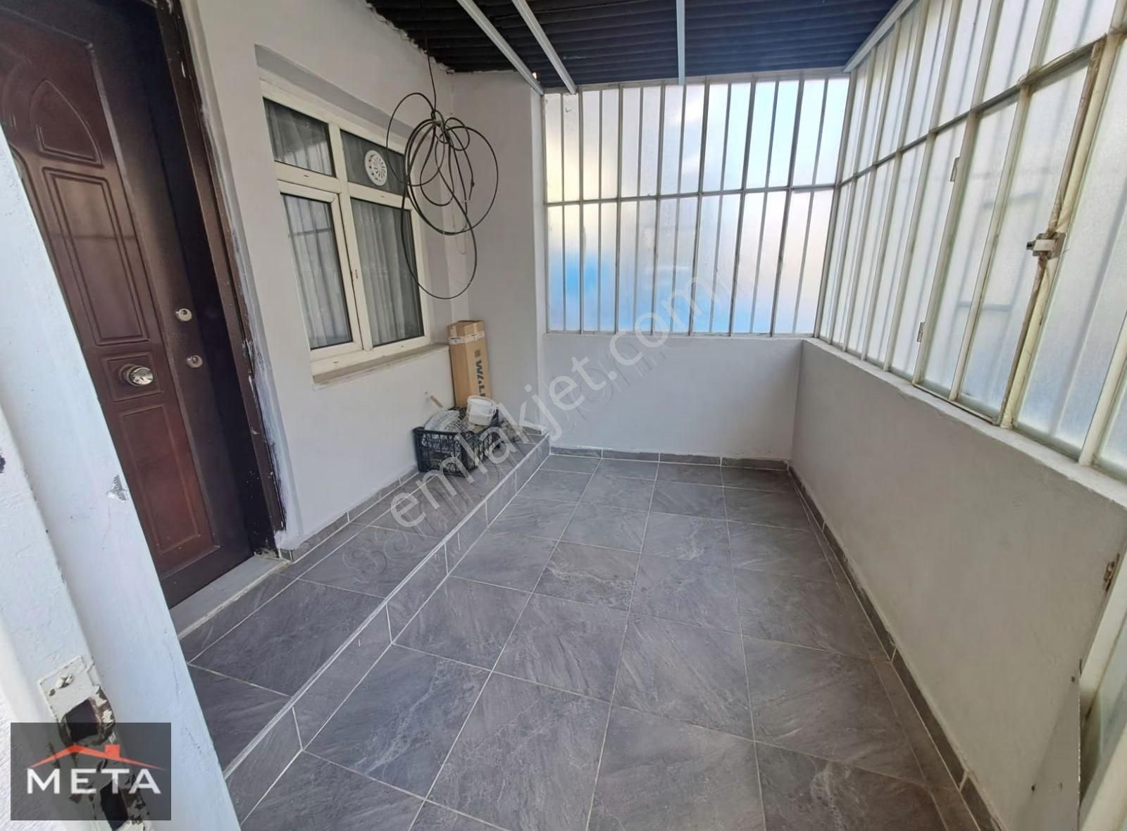 Yusuf'tan Fatih Mh.merkezi Konumda Kiralık Kısmi Eşyalı Sobalı D - Görsel 8