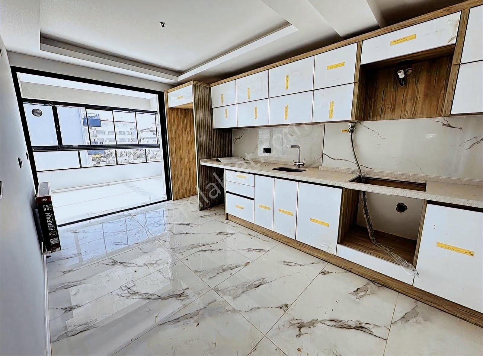 Torbalı Mah. Site İçerisinde 115 M2 Ultra Lüks 2+1 Daire - Görsel 4