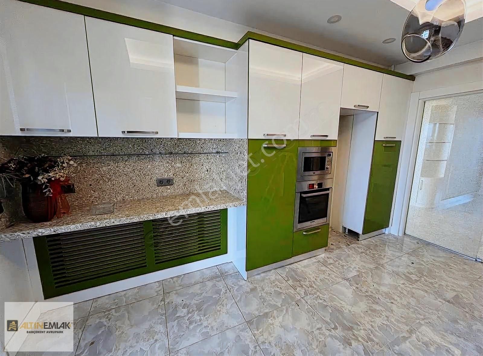 Büyükçekmece Ayışığı Sitesinde Deniz Manzaralı Kiralık 4+1 Daire - Görsel 5