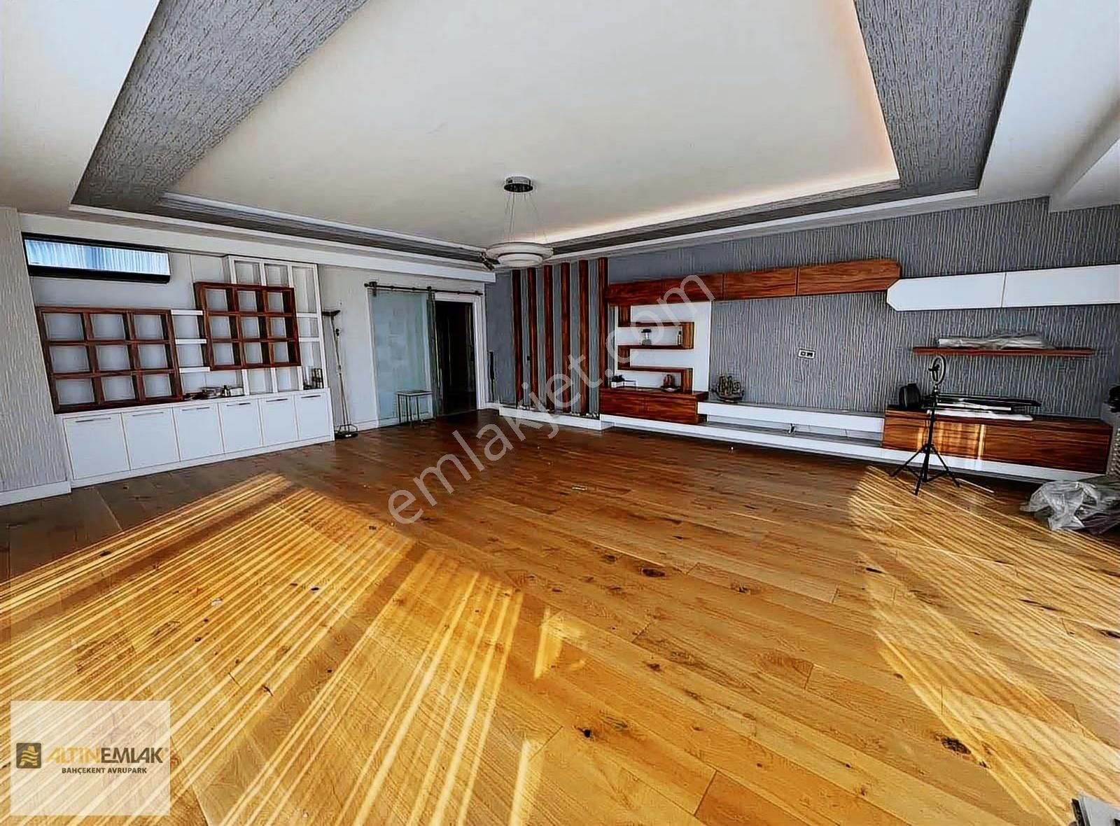 Büyükçekmece Ayışığı Sitesinde Deniz Manzaralı Kiralık 4+1 Daire - Görsel 8