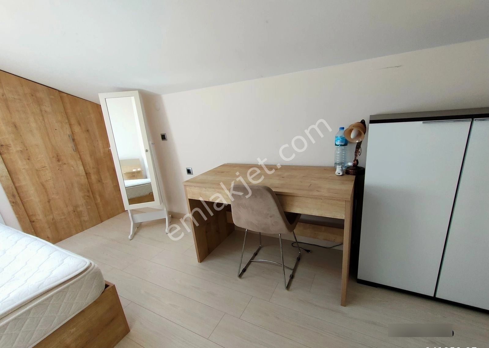 Urla Gülbahçe Sörf Okulları Lokasyonunda 2+1 Dubleks Kiralık - Görsel 8