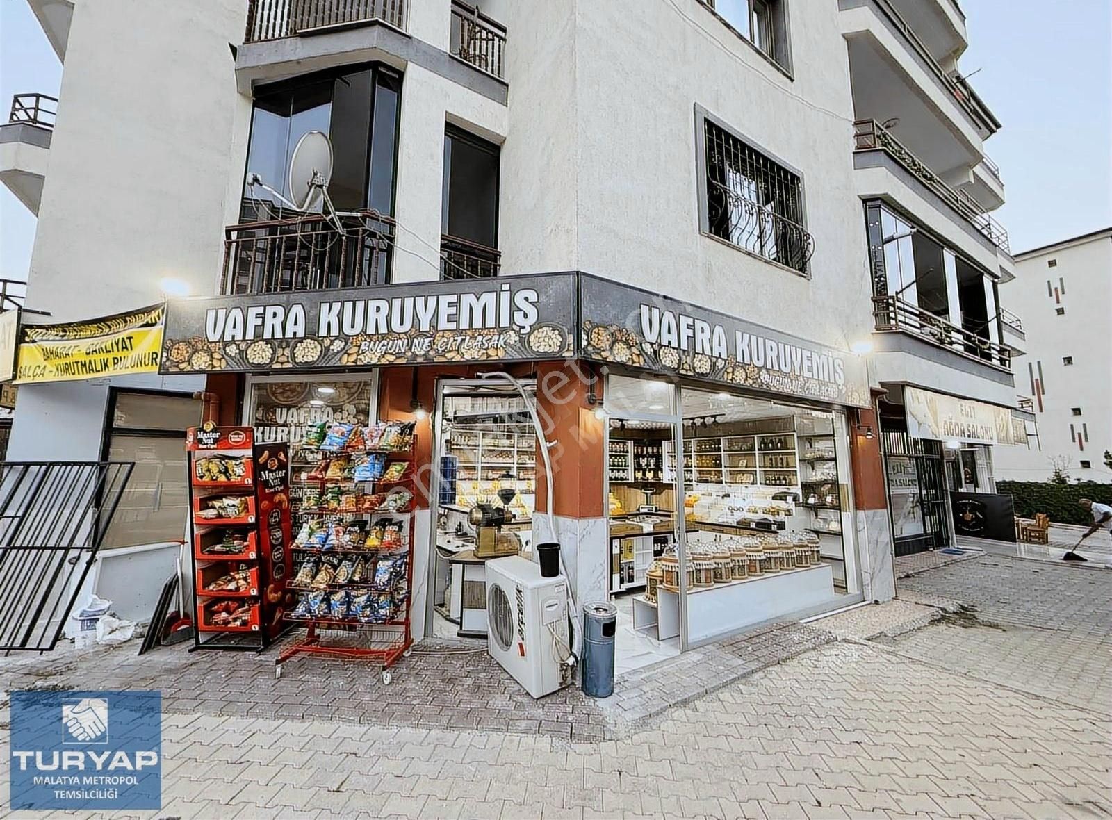 Turyap'tan Güngör'de Devren Kiralık Şarküteri/çerezci - Görsel 7