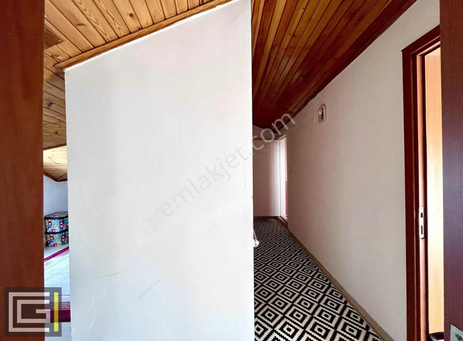 Çok Geniş! Ayrı Mutfak 5+1 180m2 Çatı Dubleks Satılık Daire - Görsel 27