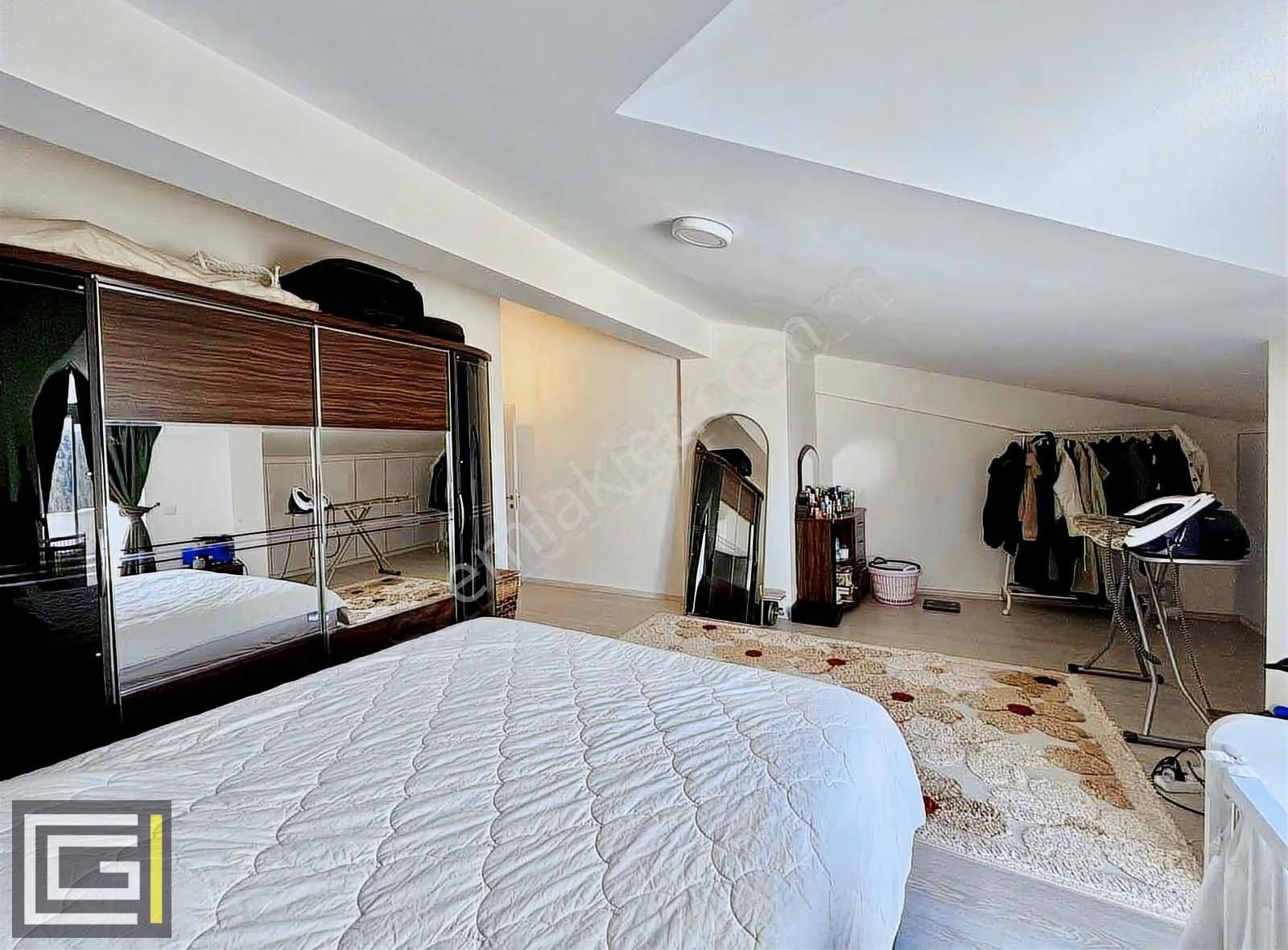 Konforlu Yaşam Sunan Havuzlu Sitede Geniş Ve Modern 4+1 Daire! - Görsel 10