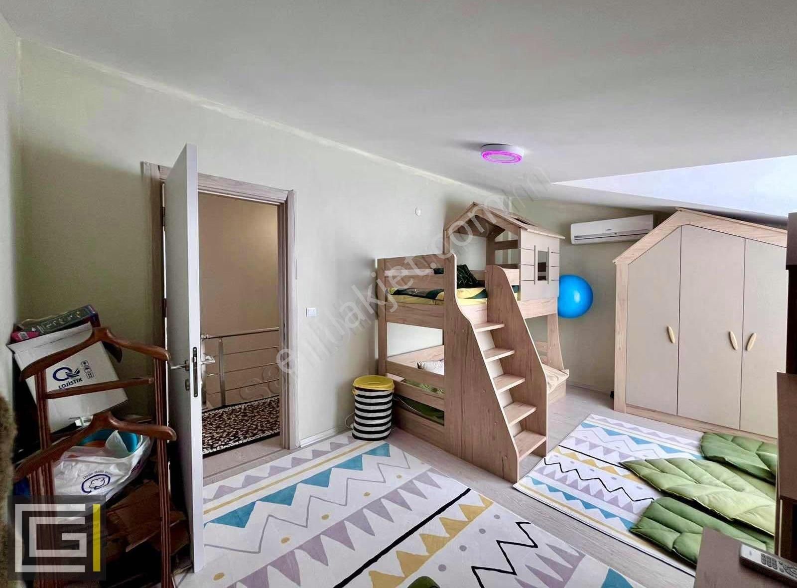 Konforlu Yaşam Sunan Havuzlu Sitede Geniş Ve Modern 4+1 Daire! - Görsel 18
