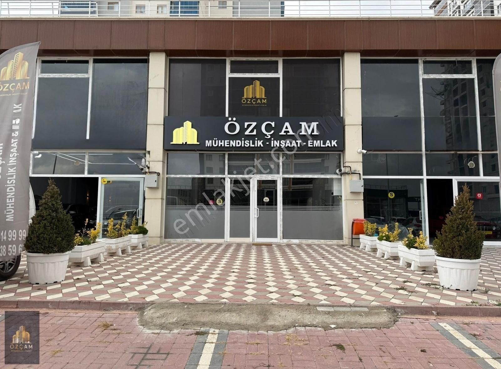 //özçam'dan█ Merkezde Yunus Emre Caddesi Üzerinde Katta 3+1 - Görsel 9