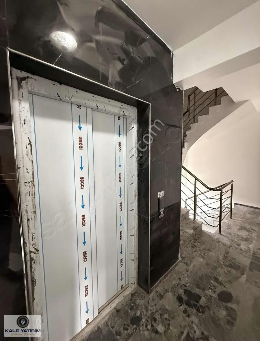 Çiftlikköy Sahil Mahallesinde Yeni Bina Lüx 2+1 110m2 Daire - Görsel 2