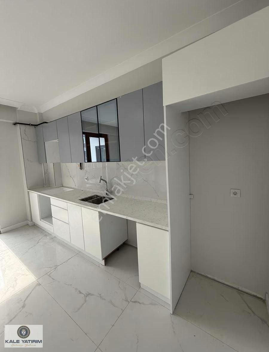 Çiftlikköy Sahil Mahallesinde Yeni Bina Lüx 2+1 110m2 Daire - Görsel 11