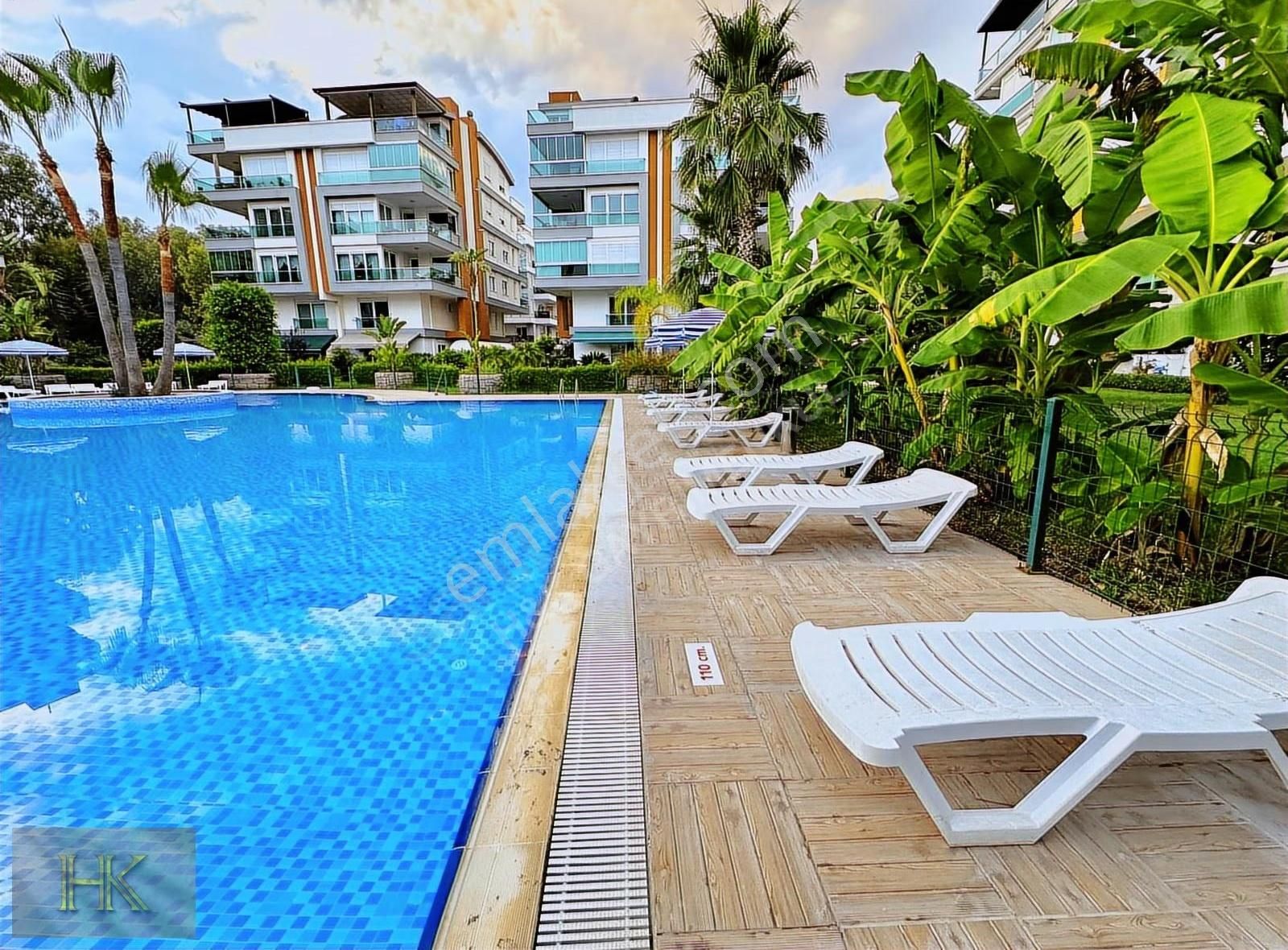 Lüks Site İçerisinde Yatırımlık 1+1 Satılık Ara Kat Daire En/ru! - Görsel 2