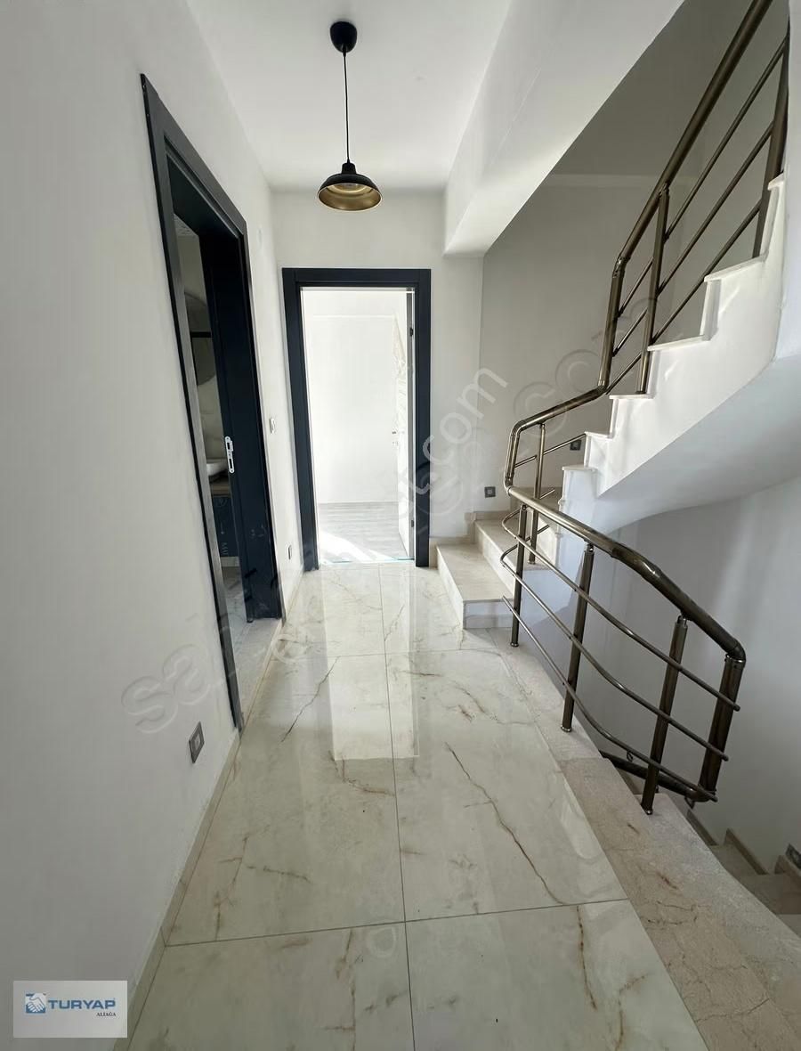 Dikili İsmetpaşa'da 4+1 Emsalsiz Satılık - Görsel 18