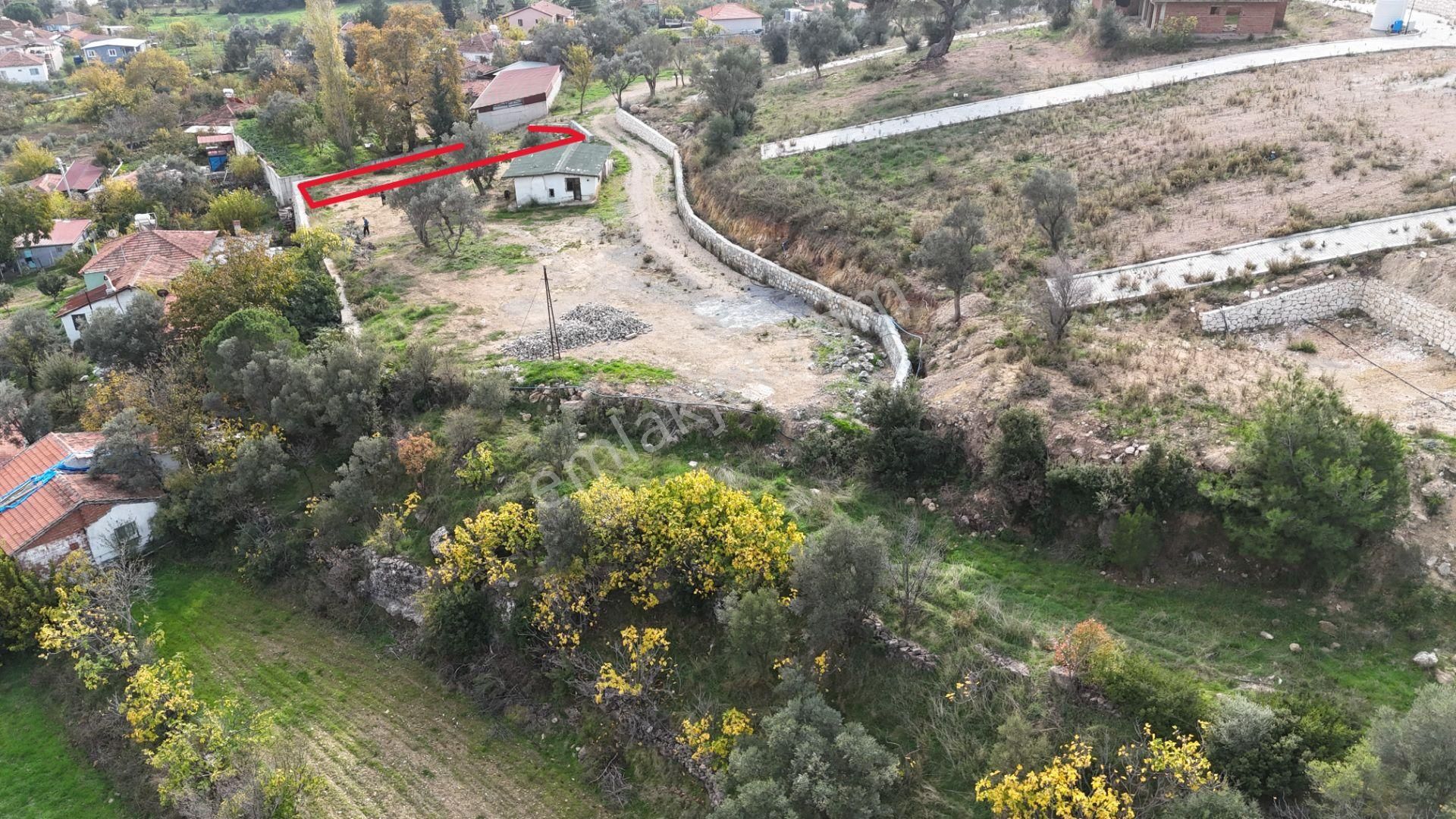 İzmir Menderes Çatalcada Köy İçi 301 M2 Hisse Tapulu Elektrik Su Tarımsal Sulama - Görsel 10