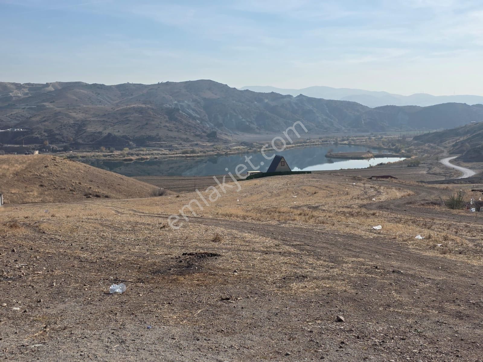 Yahşihan Irmakta Okof Çiflikte Göl Manzaralı Önü Kapanmaz Arsa - Görsel 8