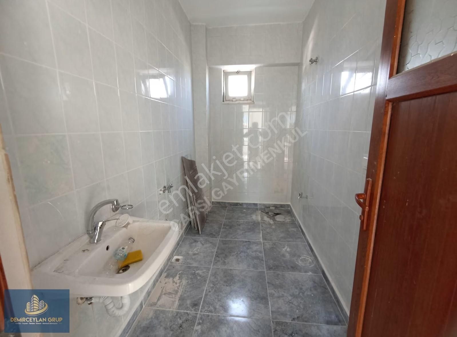 Fethiye İlçe Emniyet Yanı 3, Kat 2+1 150 M2 Kiralık - Görsel 5