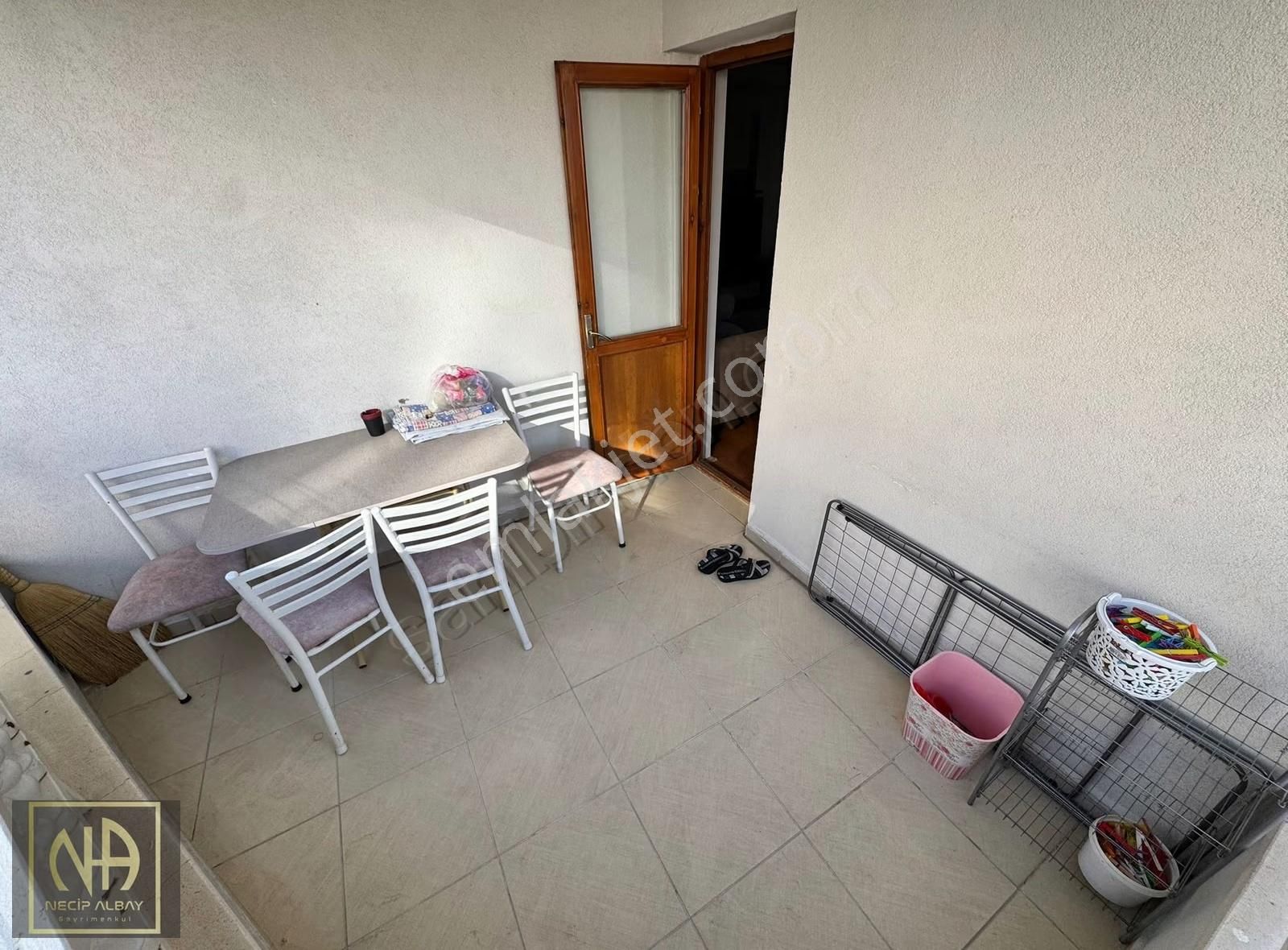 Bağcı Caddesi Paraleli Ara Kat Geniş Asansörlü 3+1 Satılık Daire - Görsel 9