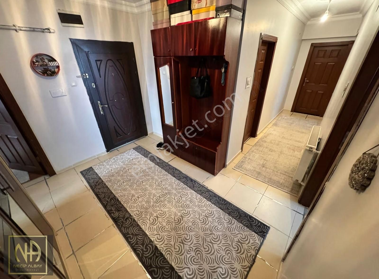 Bağcı Caddesi Paraleli Ara Kat Geniş Asansörlü 3+1 Satılık Daire - Görsel 18