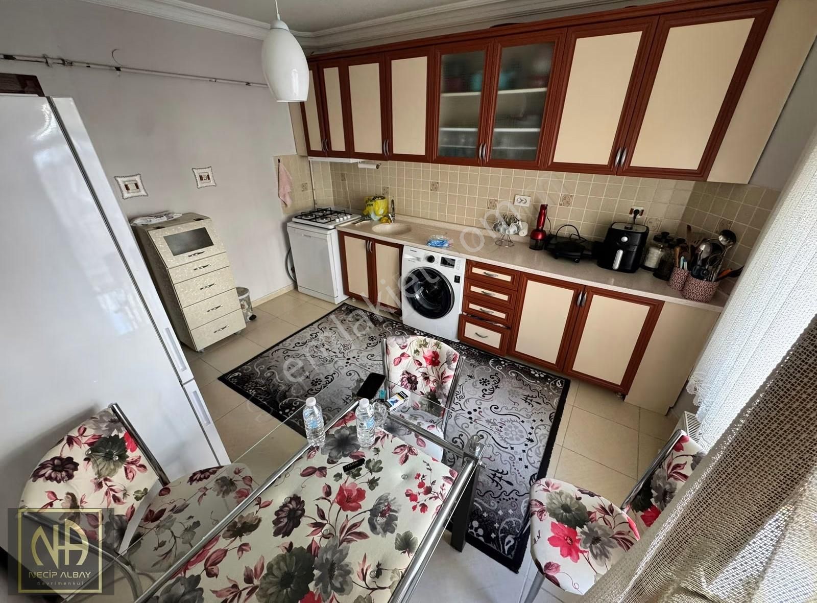 Bağcı Caddesi Paraleli Ara Kat Geniş Asansörlü 3+1 Satılık Daire - Görsel 17