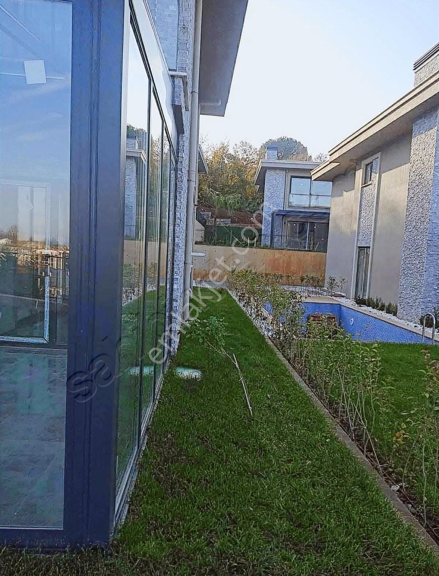 Kartepe Kavanpark L2 Sitesinde Satılık Villa - Görsel 17