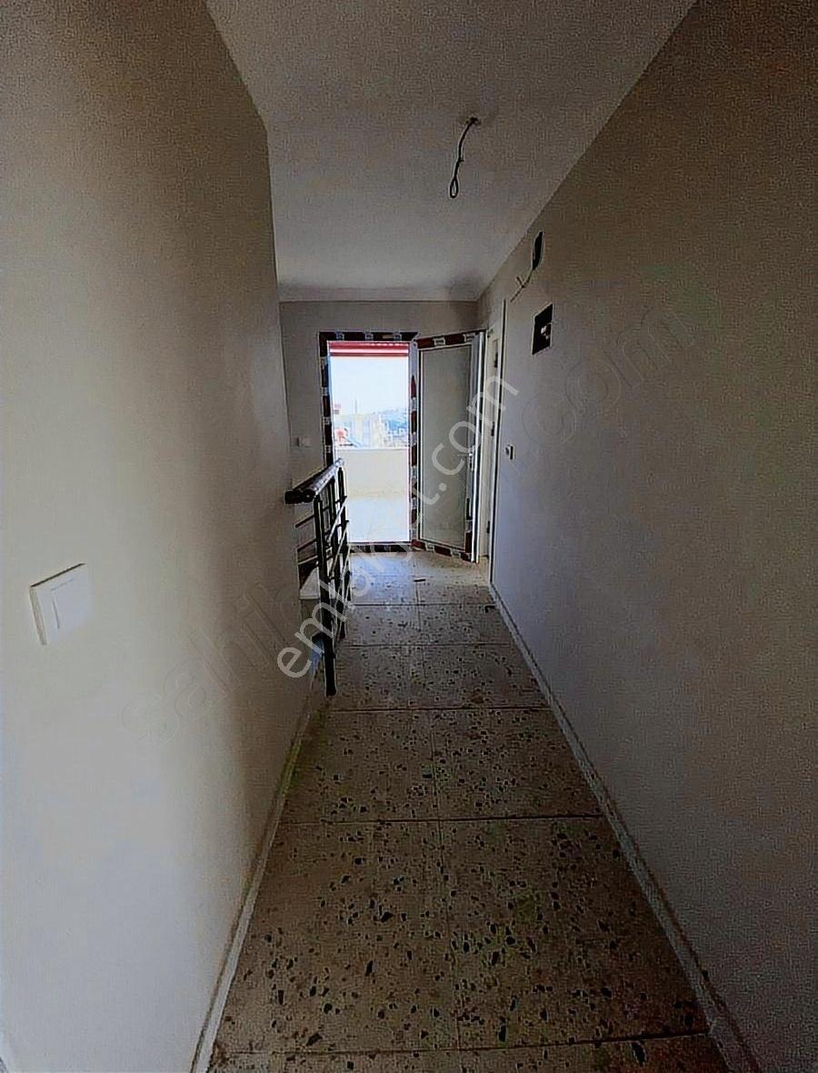 Manisa Ahmetli Ulucami Mahallesi 245m²sıfır Dubleks Satılık - Görsel 11