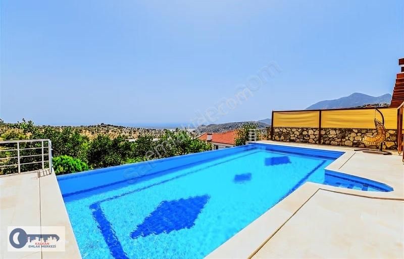 Fırsatt 1600 M2 Arazide İmarlı 4+1 Kat Mülkiyetli Villa - Görsel 3