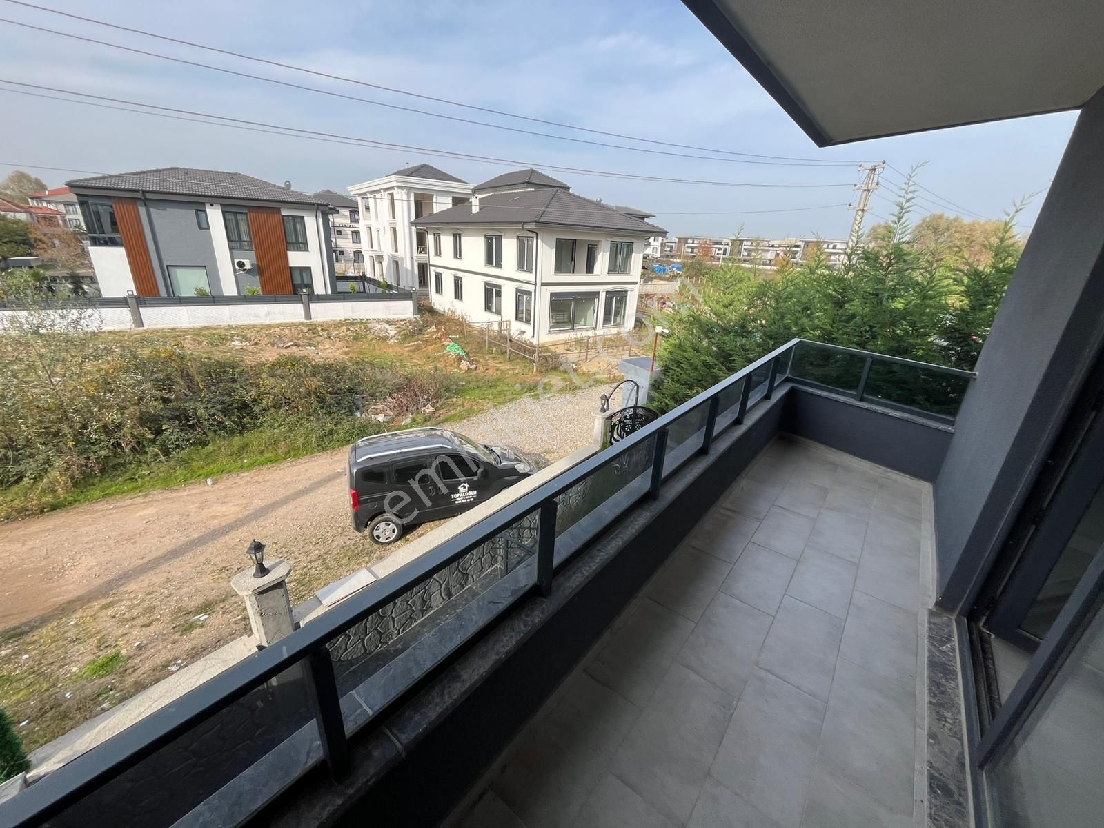 Karasuda M.bahçeli M.havuzlu Yol Cepheli Satılık 3+1 Villa - Görsel 19