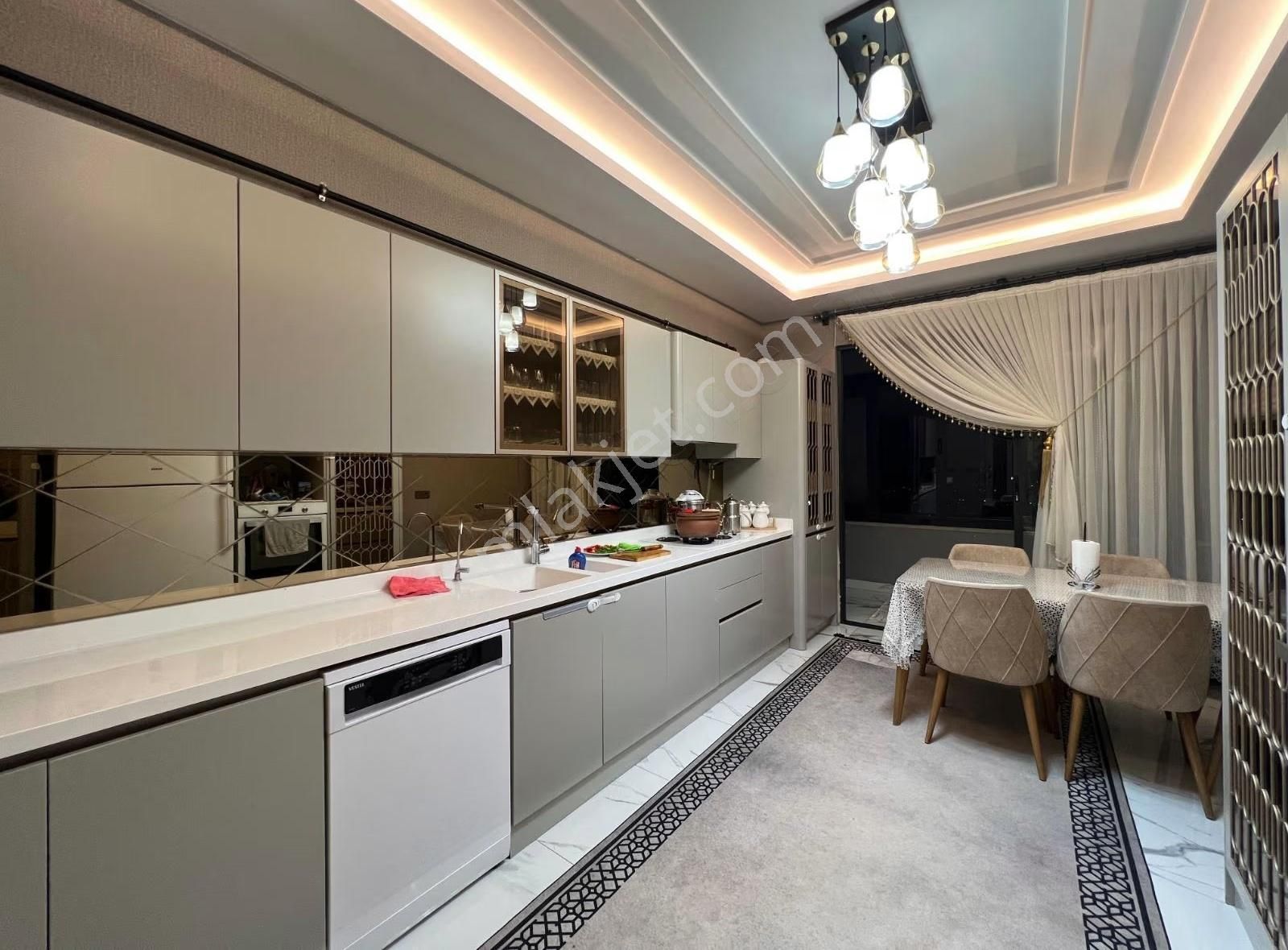 Elçi Gayrimenkul Den Fıstıklı Mah Satılık Ultra Lüks 3.+1 Daire - Görsel 4