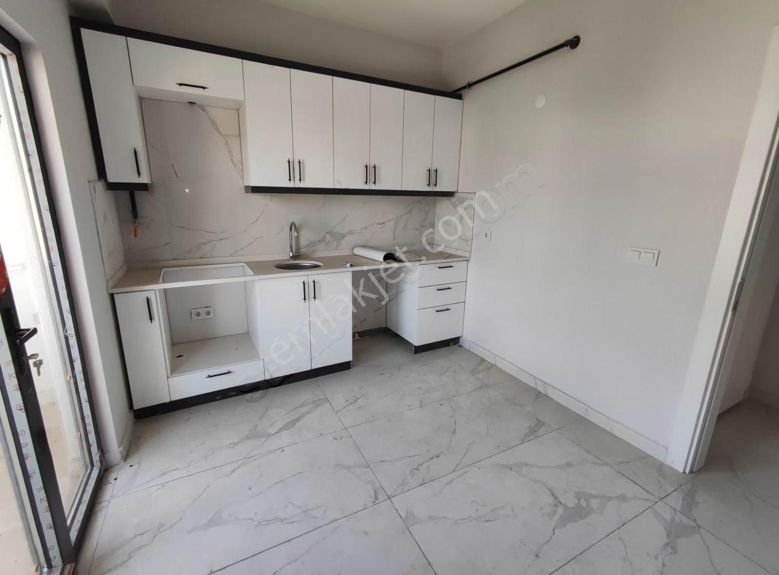 Çiftlikköy Atatürk Caddesi Kaymakamlık Karşısı 2+1 Sıfır Daire - Görsel 7