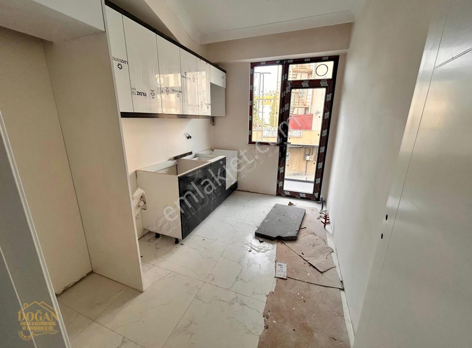 Marmara Araştırmaya Yakın Projeden Sıfır 3+1 Ara Kat Daire - Görsel 8