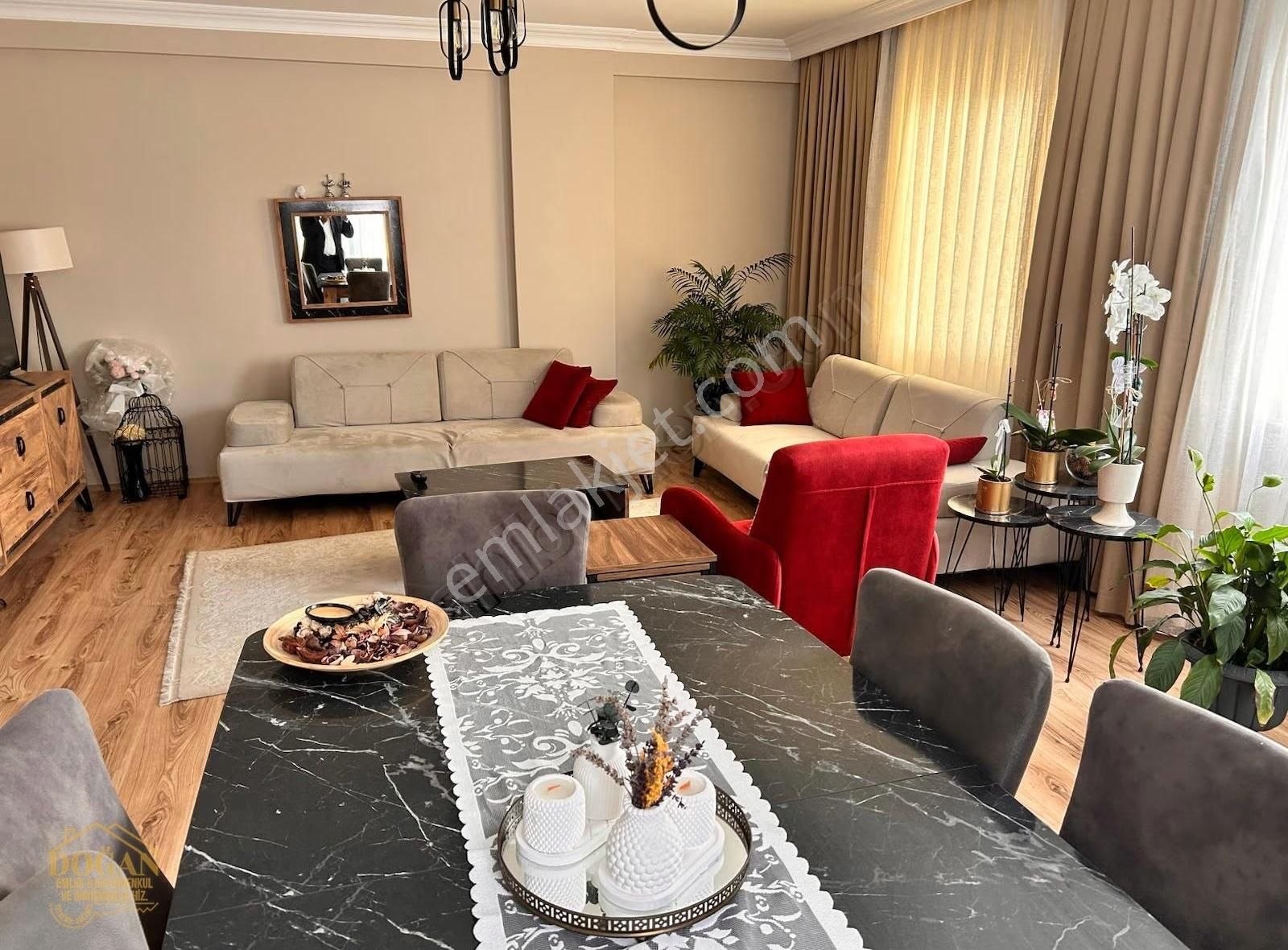 Kouncuoğlu 3 Etap Sitede 5+1 İskanlı Deniz Manzaralı Dubleks - Görsel 17