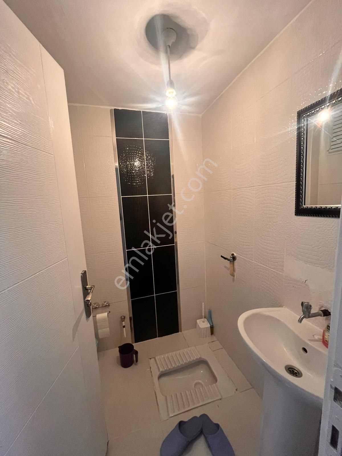 Altındağ - Beşikkaya Mahallesinde Asansörlü, Yapılı 3+1 Satılık Daire !!! - Görsel 16