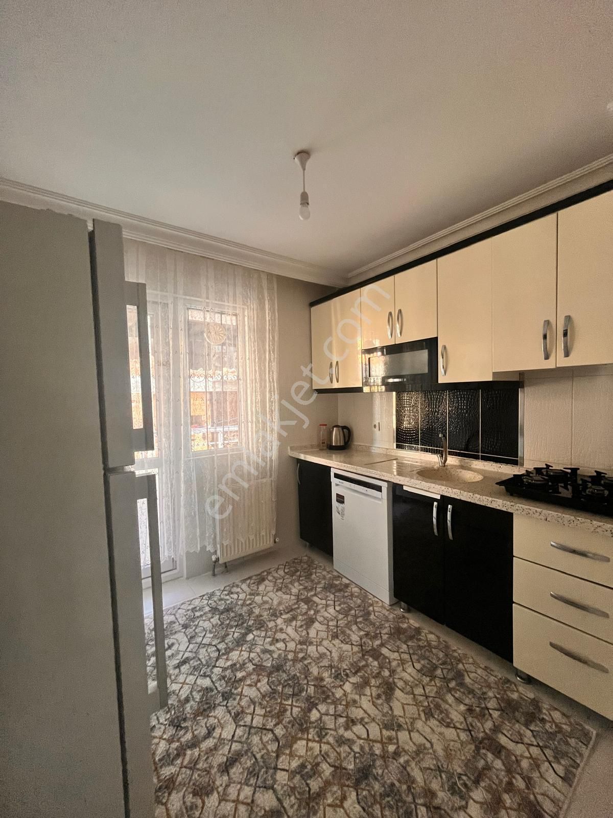 Altındağ - Beşikkaya Mahallesinde Asansörlü, Yapılı 3+1 Satılık Daire !!! - Görsel 4