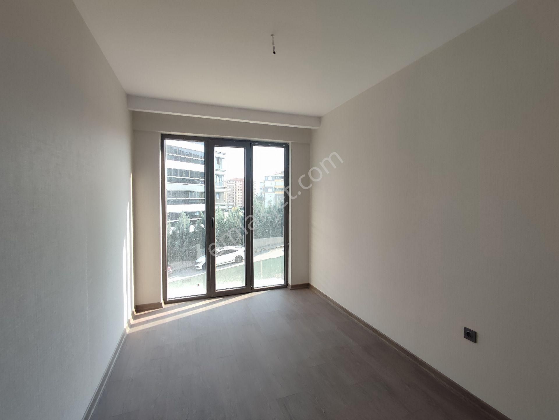 Batıkent Turgut Özal Kolay Ödeme Yüksek Kat 4+1 Satılık Sıfır Lüks Daire - Görsel 4