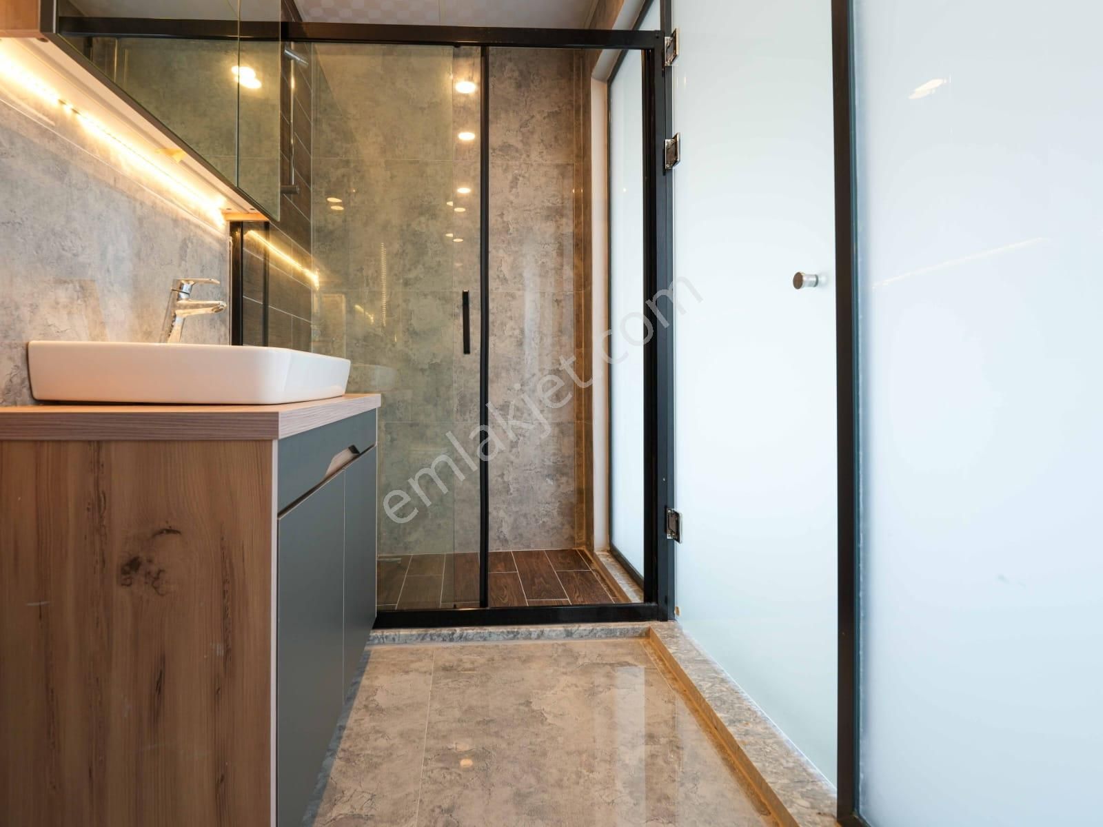 Kuşadası Soğucak'ta Oturuma Hazır Müstakil 6+1 Villa - Görsel 15