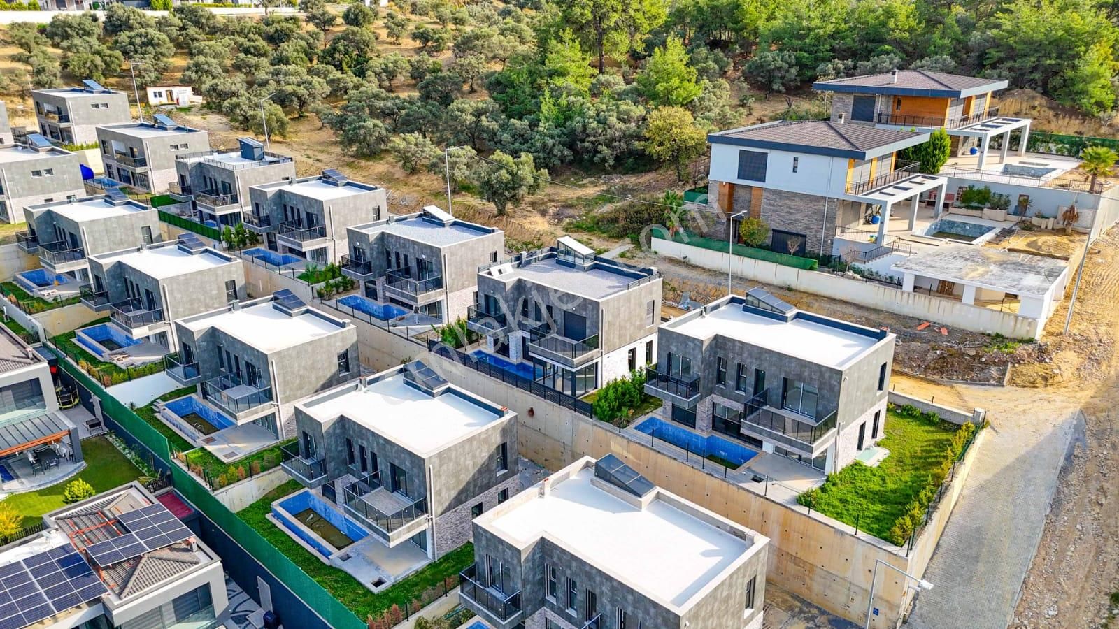 Kuşadası Soğucak'ta Oturuma Hazır Müstakil 6+1 Villa - Görsel 4