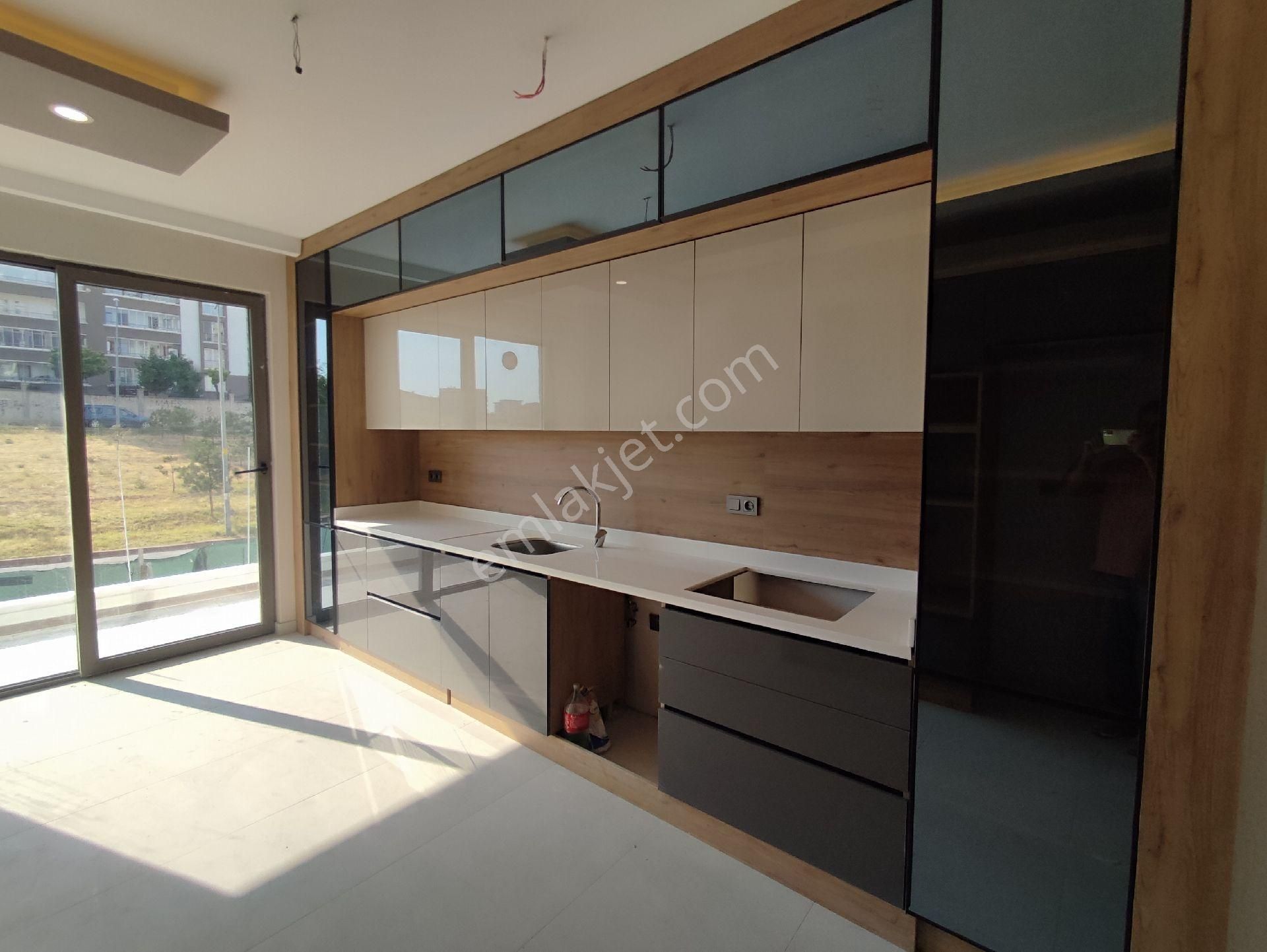 Batıkent Turgut Özal Yüksek Kat Kolay Ödeme 4+1 Satılık Lüks Daire - Görsel 17