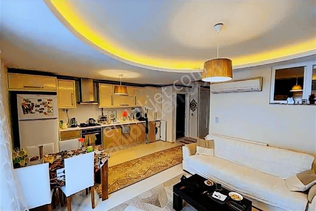 Kuşadası Ege Mahallesinde Full Eşyalı Satılık 1+1 Daire - Görsel 15