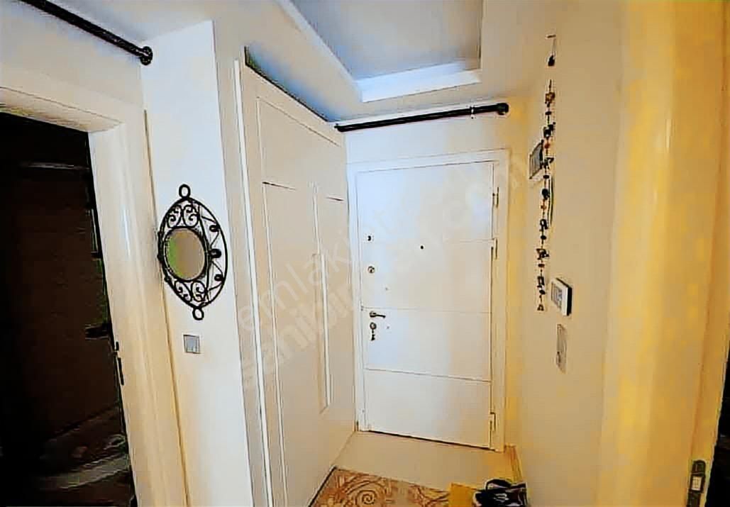 Kuşadası Ege Mahallesinde Full Eşyalı Satılık 1+1 Daire - Görsel 6